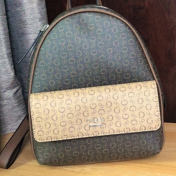 Guess Handbags - NWT Guess backpack